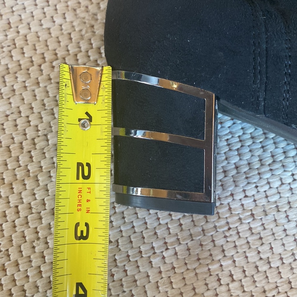 Cloudwalkers by Avenue Size 8 Wide Black Booties - Picture 13 of 17